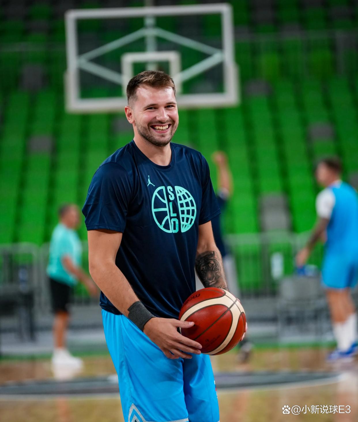 详细阅读:开云体育app-离谱!东契奇在澳大利亚队比赛中晋级巴特勒连续十五场比赛得分超过突破纪录,斯图加特内部会议纪要流出的简单介绍-开云体育app 开云体育app-离谱!东契奇在澳大利亚队比赛中晋级巴特勒连续十五场比赛得分超过突破纪录,斯图加特内部会议纪要流出的简单介绍-开云体育app